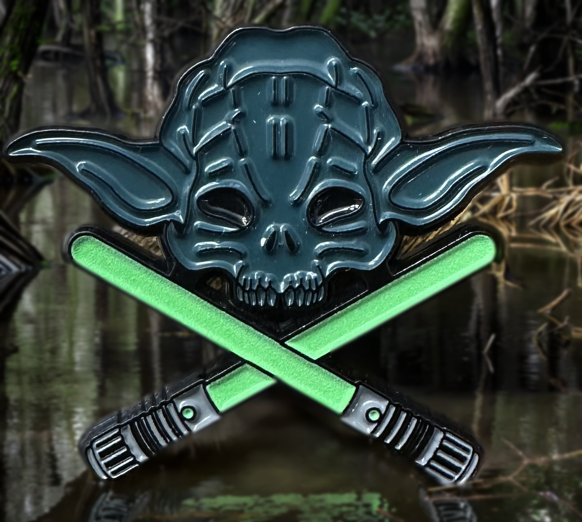 Skull and lightsaber pin 2.0